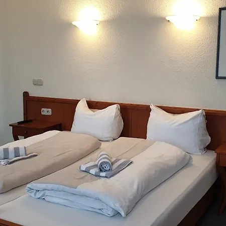 Eifeler Hof - Eifelpark Karten, Angelkarten, Hochzeitssaal In Region Bed & Breakfast *