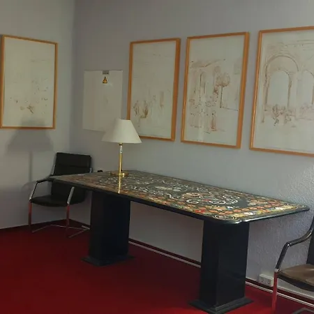 Eifeler Hof - Ihr Restaurant Fuer Genussmomente In فندق مبيت وإفطار 3*