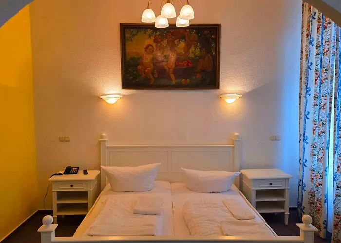 Bed & Breakfast Eifeler Hof - Ihr Restaurant Fuer Genussmomente In 3*